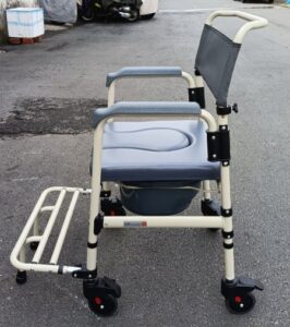 Ghế bô có chỗ để chân Lucass GX626L